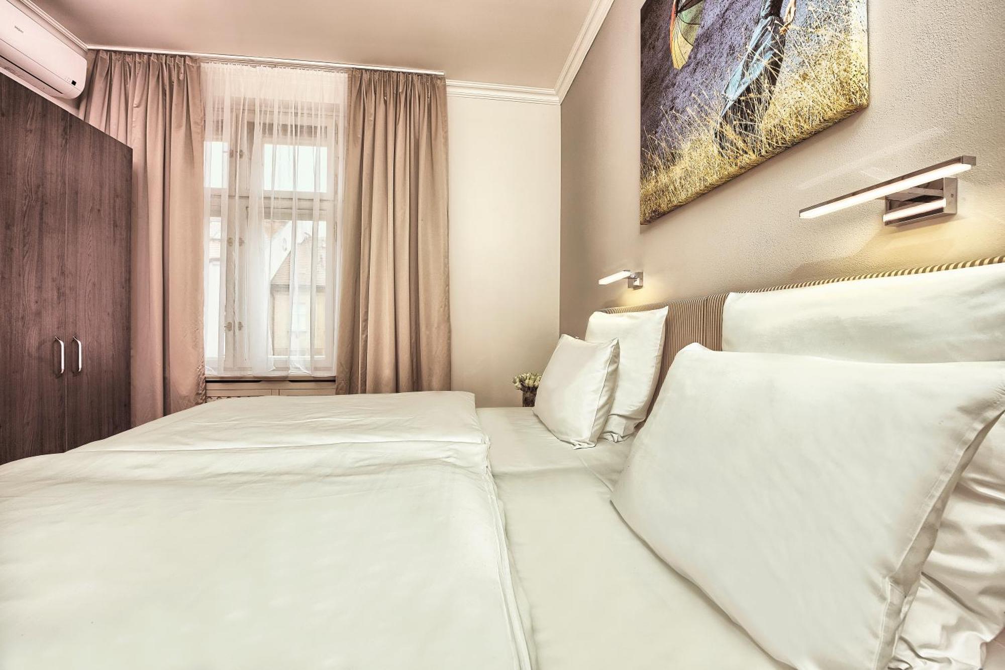 Milosrdnych Apartments Prague Room photo